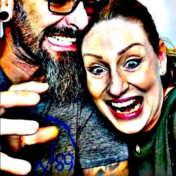 Meet your Posher, Sondra - Picture 1 of 1